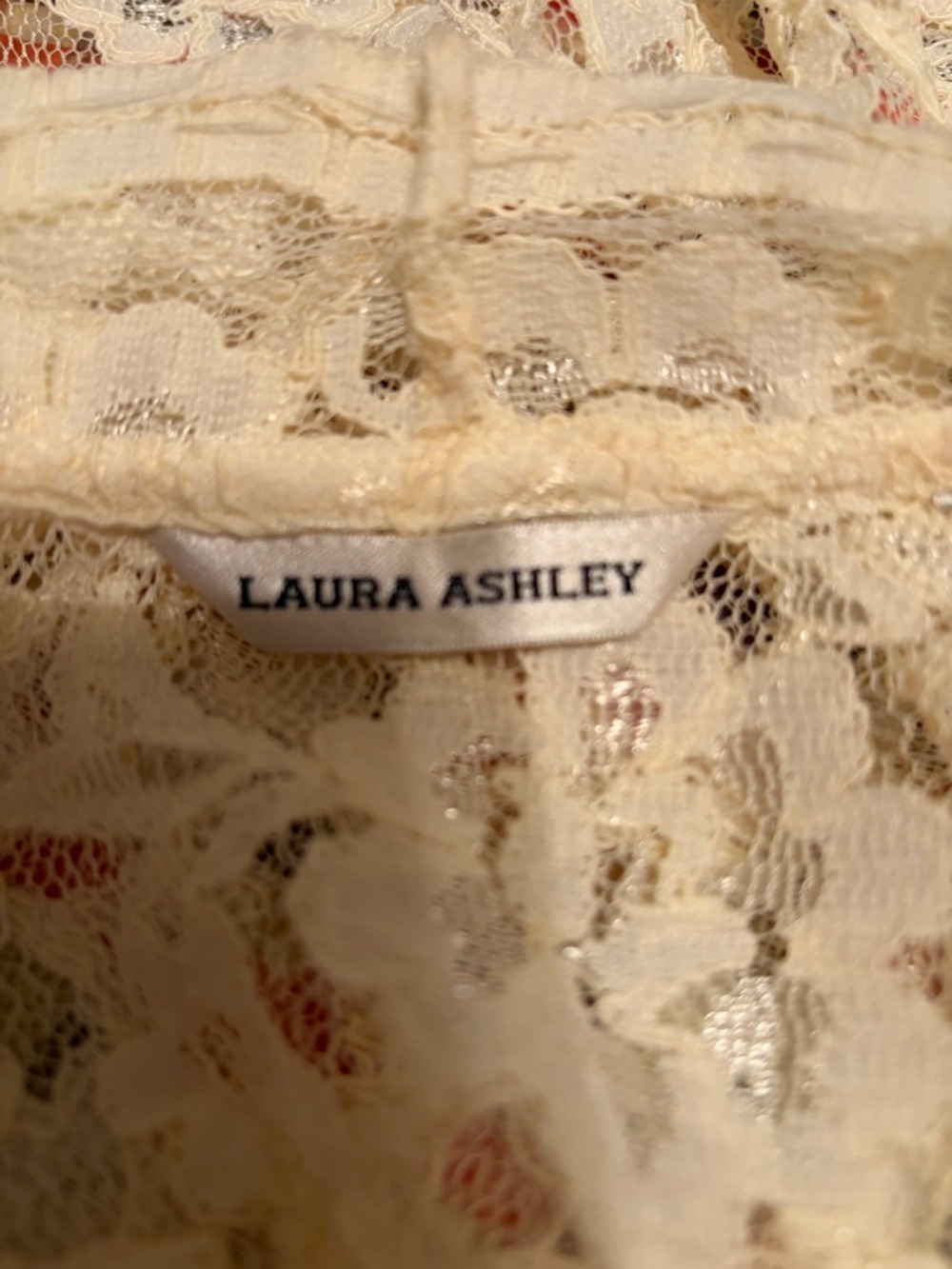 VINTAGE Laura Ashley Ivory Lace Overlay Cardigan with matching tank - Picture 4 of 5